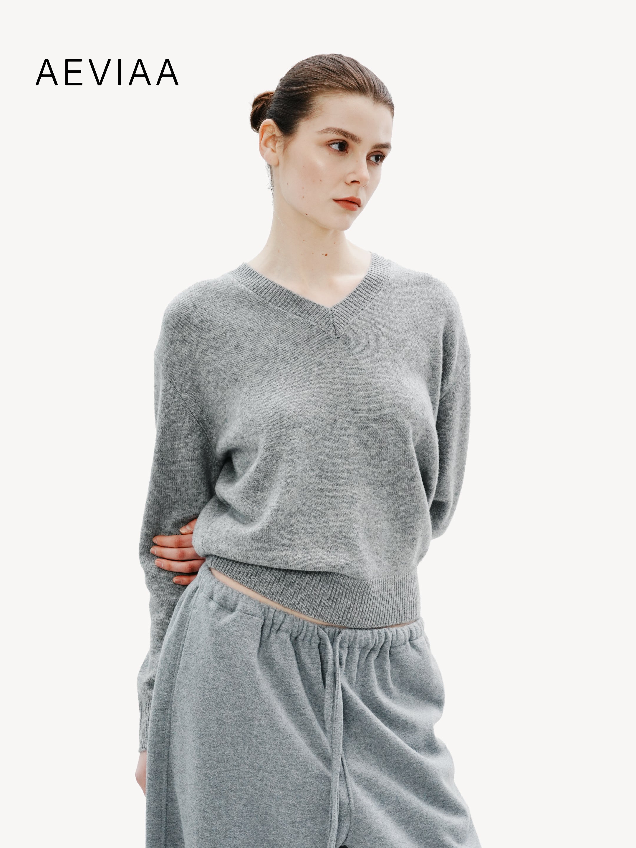 Cashmere V-Neck Sweater