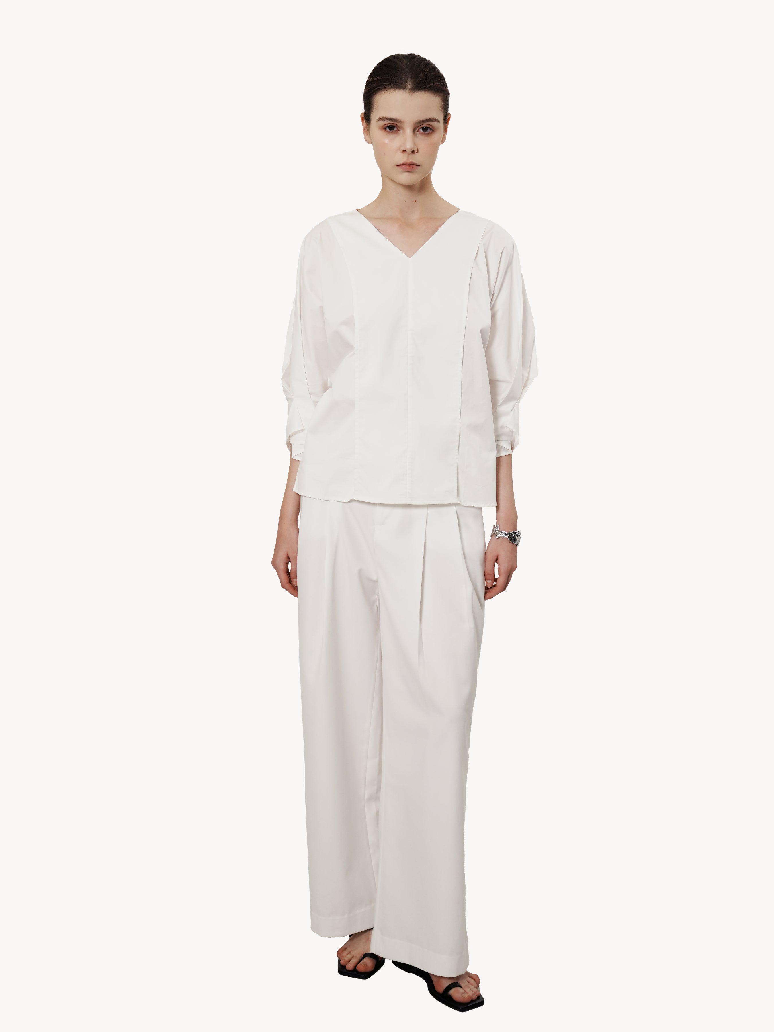 Classic Wide Trousers